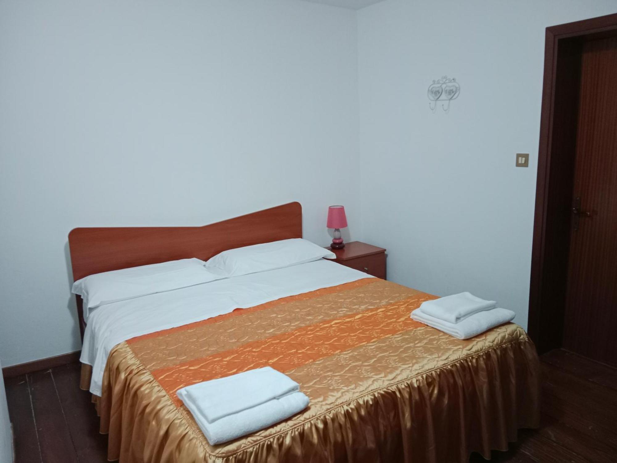 Le Camille Ristorante Pizzeria & Gasthof Adria